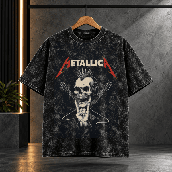 "Metallica" Skull & Crossed Guitars Acid Wash Oversized Black T-Shirt