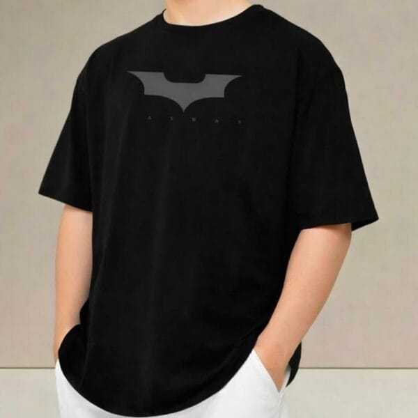 Minimalist Bat Emblem Graphic Oversized Black T-Shirt